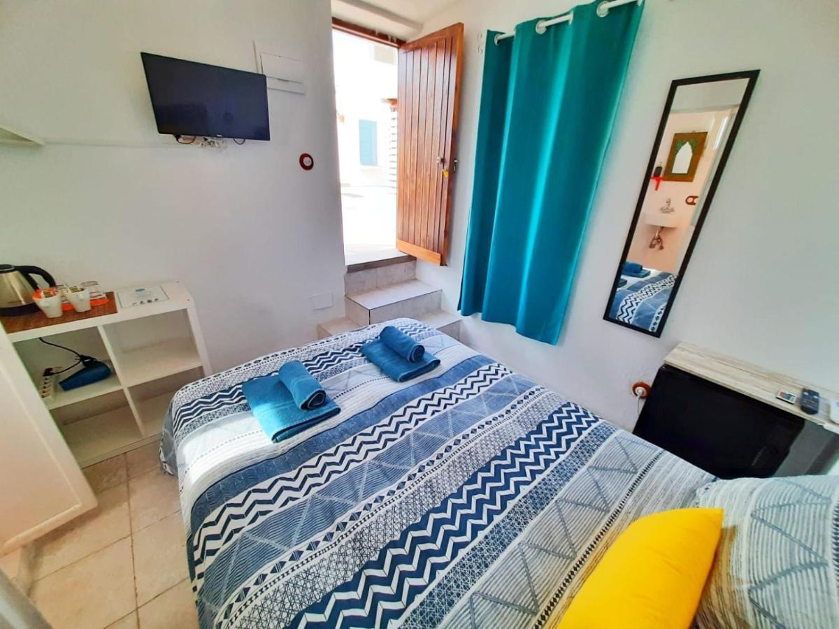 The Roof Apartment Tarifa Luaran gambar