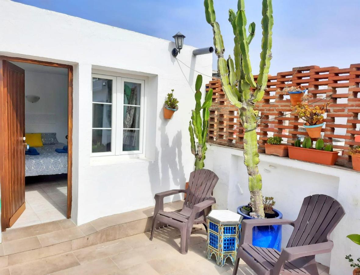 The Roof Apartment Tarifa Luaran gambar