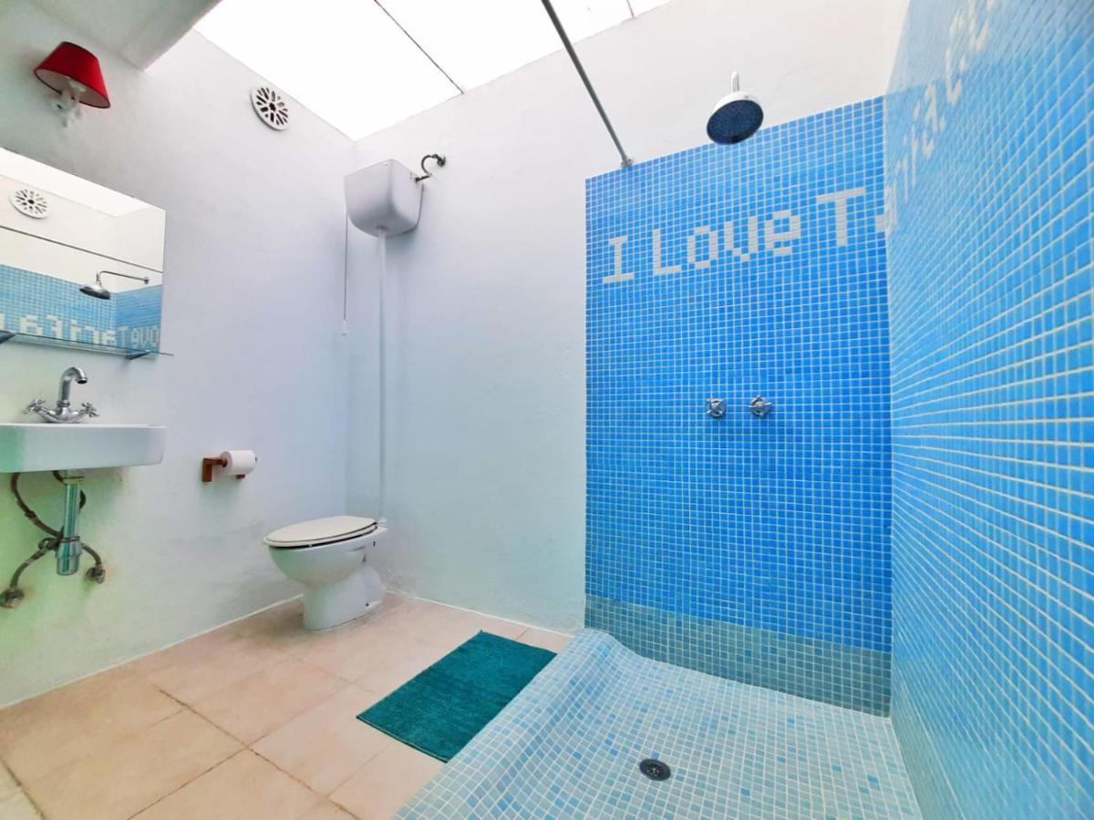 The Roof Apartment Tarifa Luaran gambar