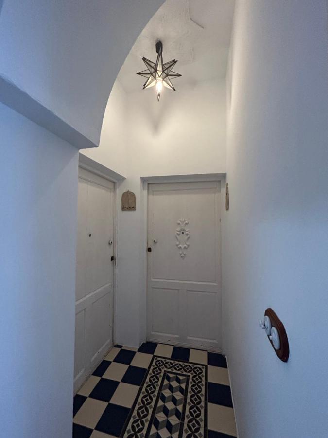The Roof Apartment Tarifa Luaran gambar